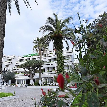Rais Hotel Algiers Eksteriør billede